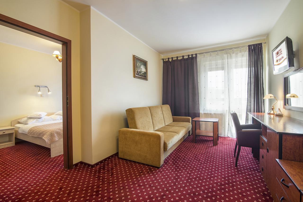 Hotel Continental Krynica Morska Eksteriør bilde